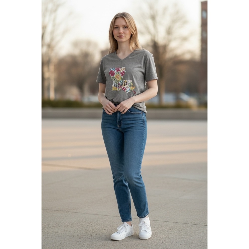 Light Gray Floral‎ Graphic Short Sleeve Tee